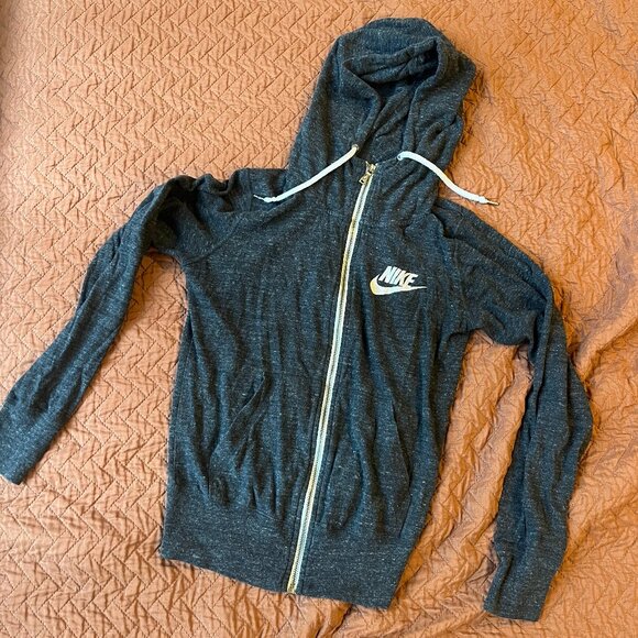 Nike Lightweight Slimfit Hoodie - Picture 1 of 1